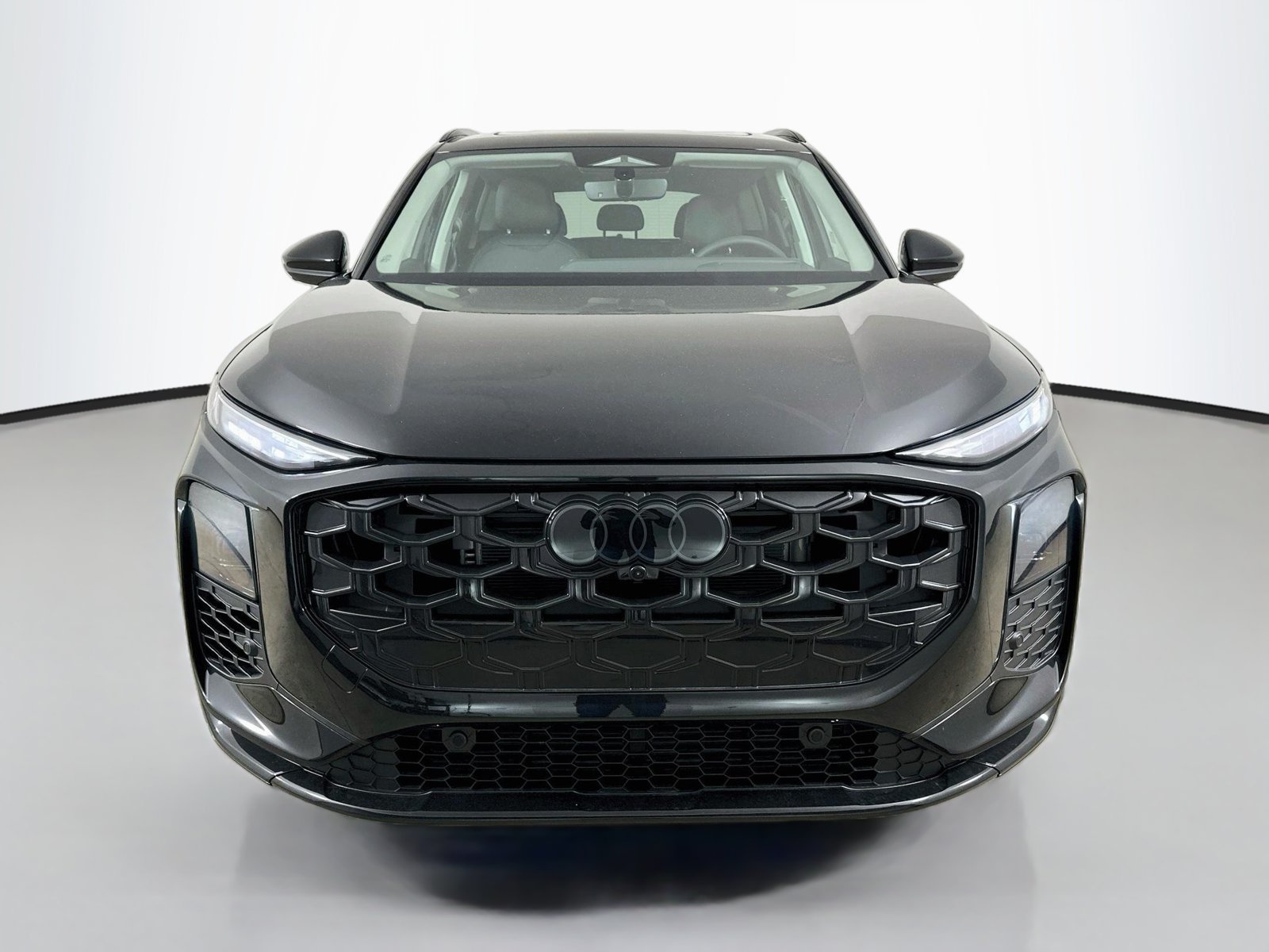 New 2026 Audi Q3 quattro 2.0T AWD/4WD image 2