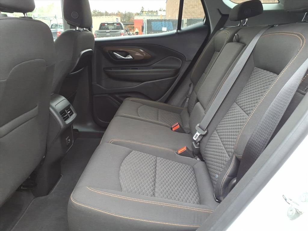 Used 2020 GMC Terrain SLE w/ Driver Convenience Package image 18