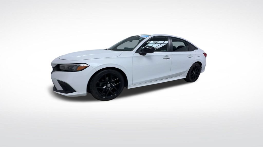 Used 2023 Honda Civic Sport image 4