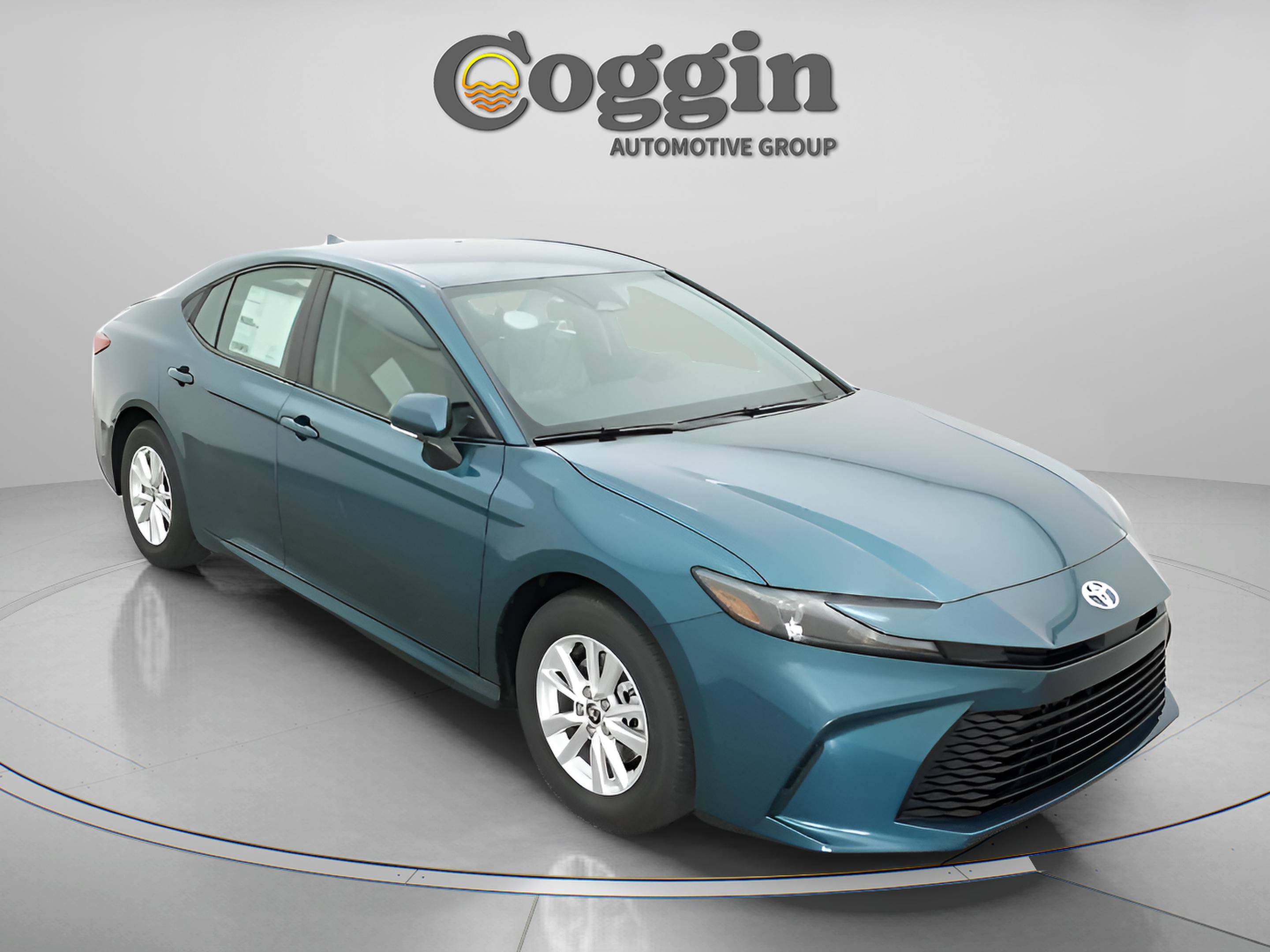 Used 2026 Toyota Camry LE w/ Convenience Package FWD image 26