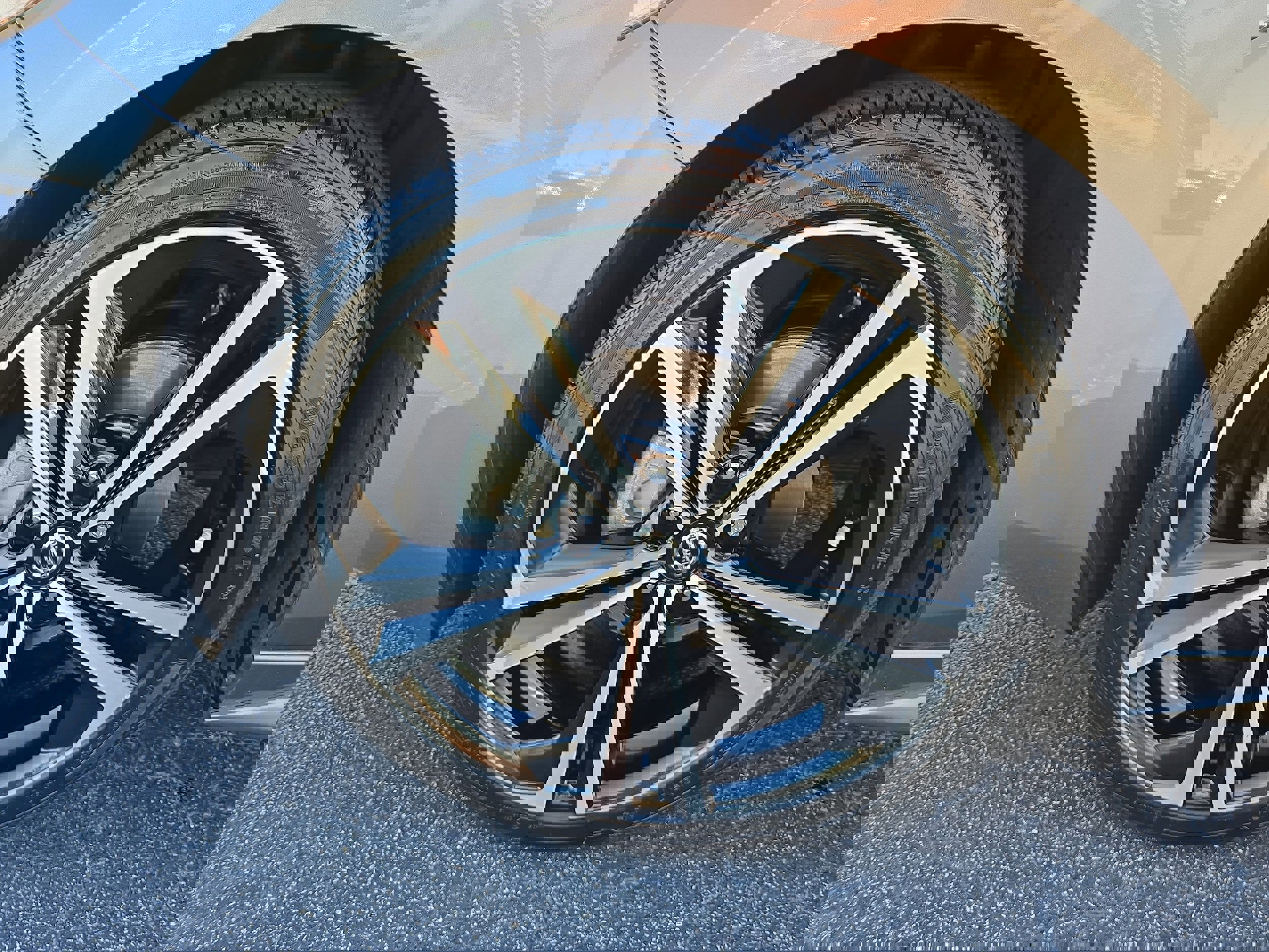 Used 2022 Nissan Sentra SR image 9