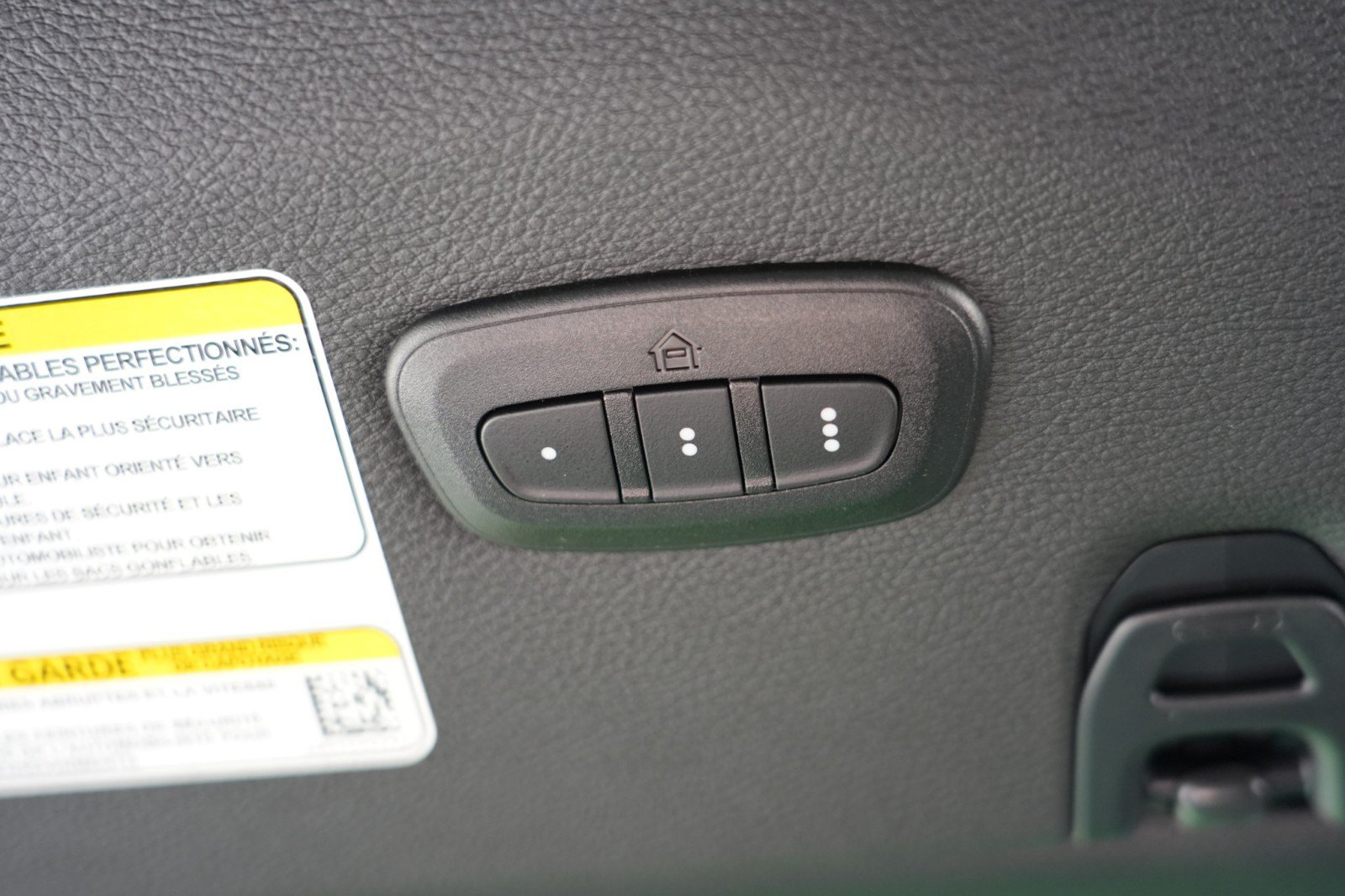 Used 2025 Jeep Wrangler Sport AWD/4WD image 42