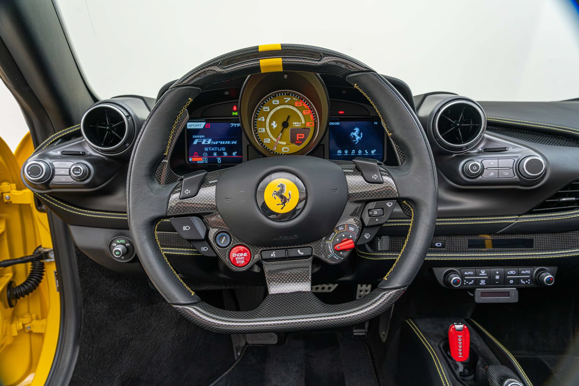 Certified 2022 Ferrari F8 Tributo RWD image 32