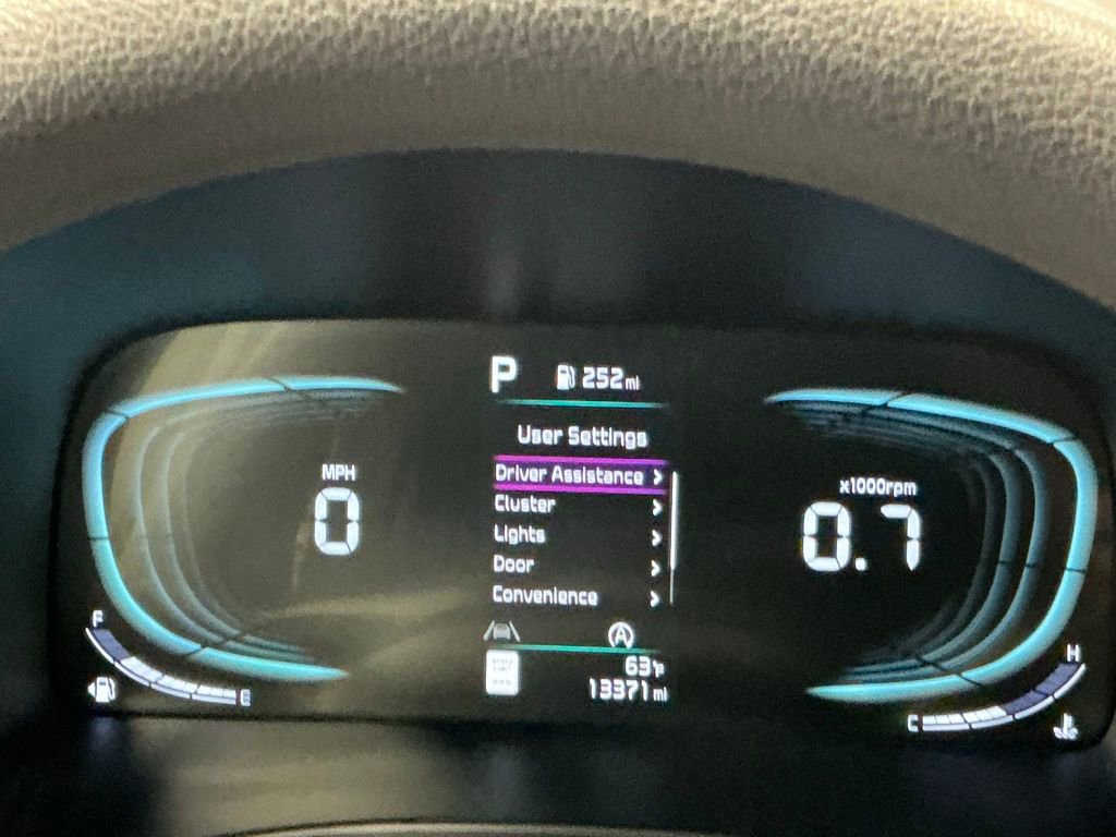 Used 2025 Kia Soul LX w/ LX Technology Package image 29