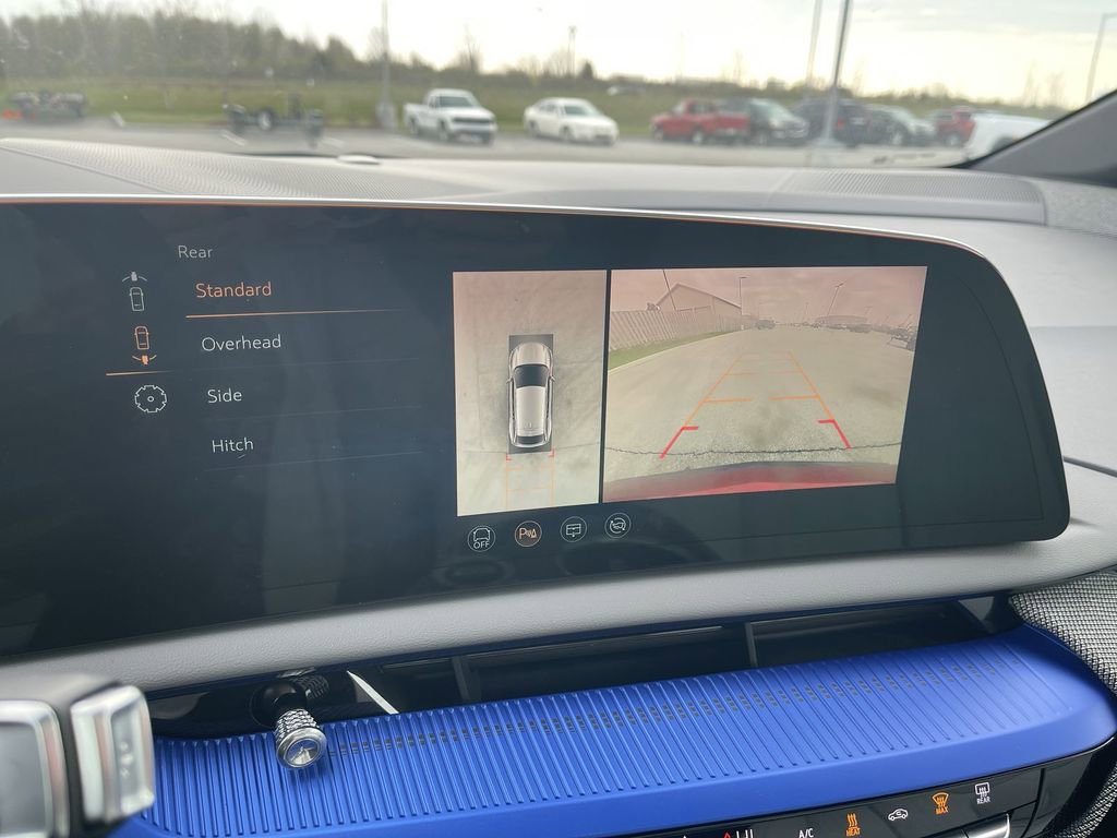 Certified 2025 Cadillac Optiq Sport 2 image 18