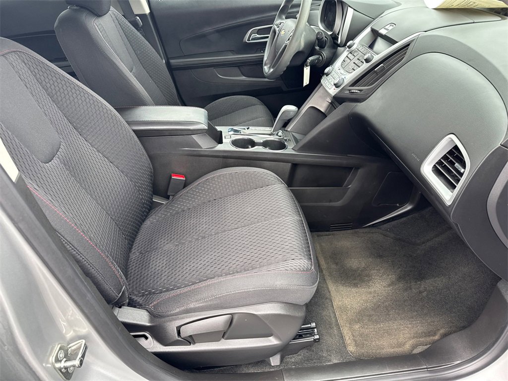 Used 2015 Chevrolet Equinox LS image 13
