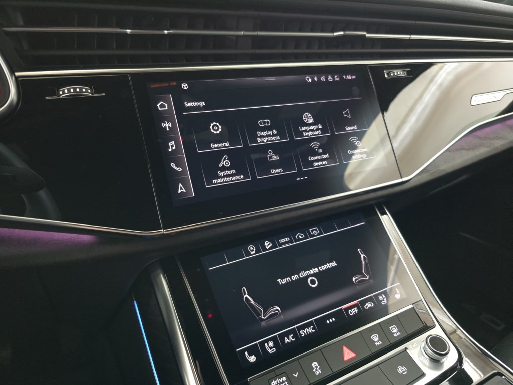 Used 2024 Audi Q7 2.0T Premium Plus AWD/4WD image 23