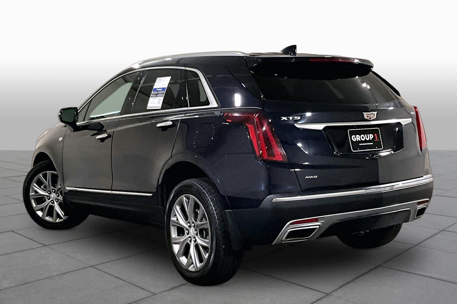 Used 2021 Cadillac XT5 Premium Luxury AWD/4WD image 11