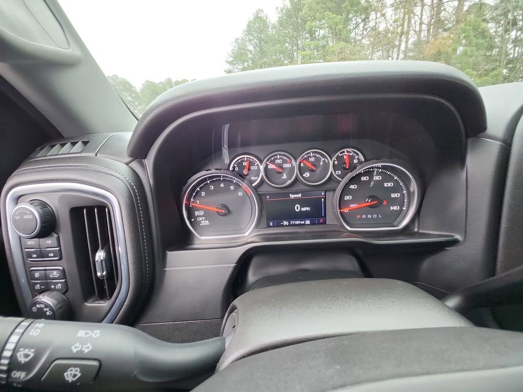 Certified 2021 Chevrolet Silverado 1500 LT Trail Boss w/ Convenience Package II image 16