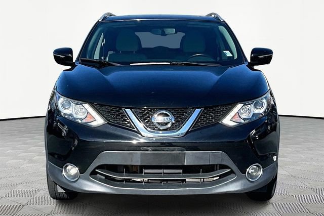 Used 2017 Nissan Rogue Sport SV w/ SV Premium Package video 2