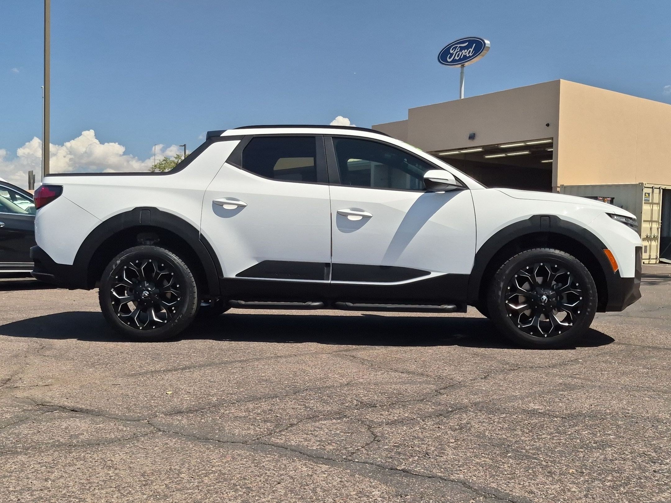 Used 2023 Hyundai Santa Cruz SEL Premium AWD/4WD image 4