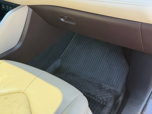 Used 2022 Toyota Highlander XLE FWD image 23