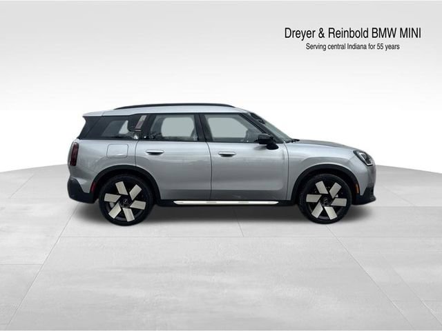 Used 2025 MINI Cooper Countryman S image 2