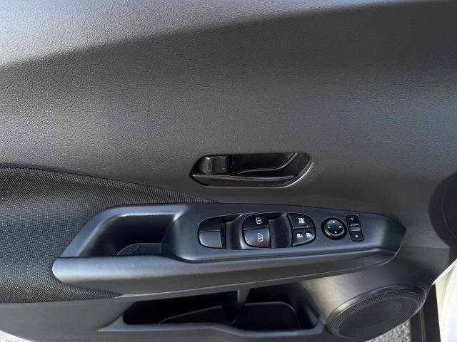 Certified 2025 Nissan Kicks Play S FWD image 19