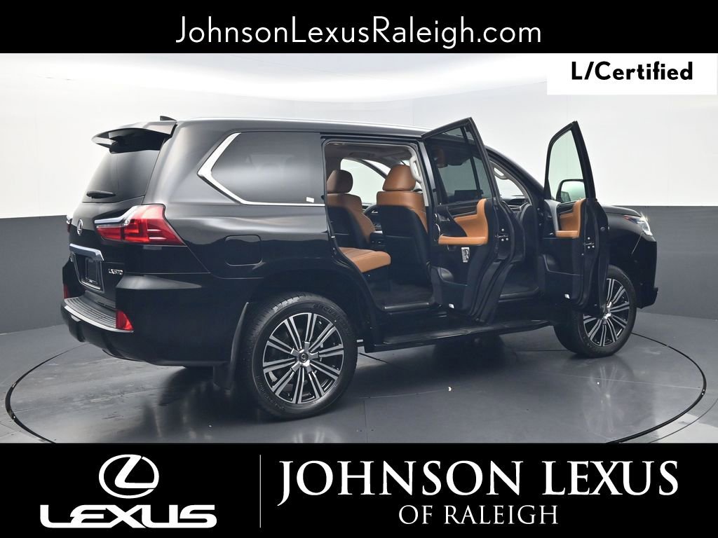 Used 2021 Lexus LX 570 4WD w/ Luxury Package image 32