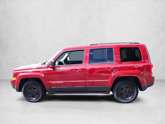 Used 2015 Jeep Patriot Sport w/ Power Value Group FWD image 2