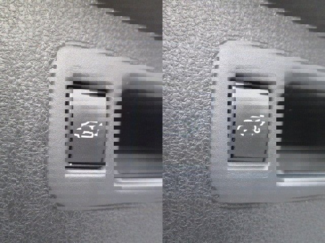 Used 2021 Toyota Highlander XLE image 13