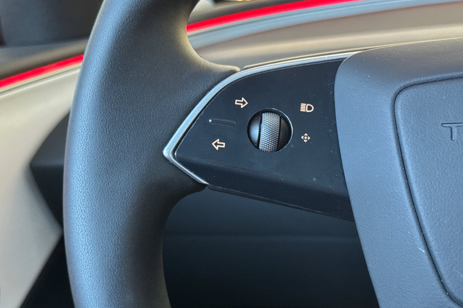 Used 2024 Tesla Model 3 Performance AWD/4WD image 27