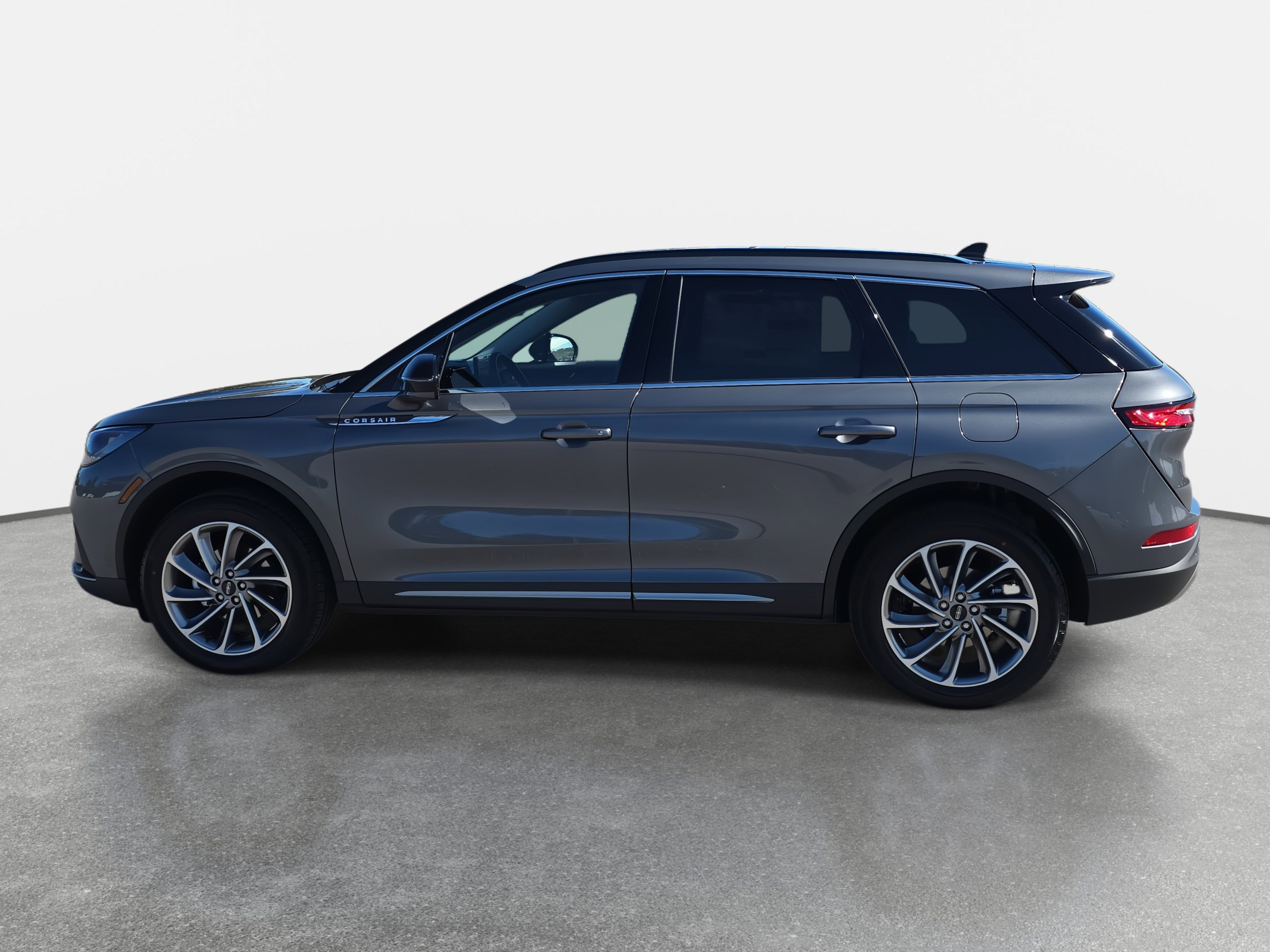 New 2026 Lincoln Corsair Premiere image 8