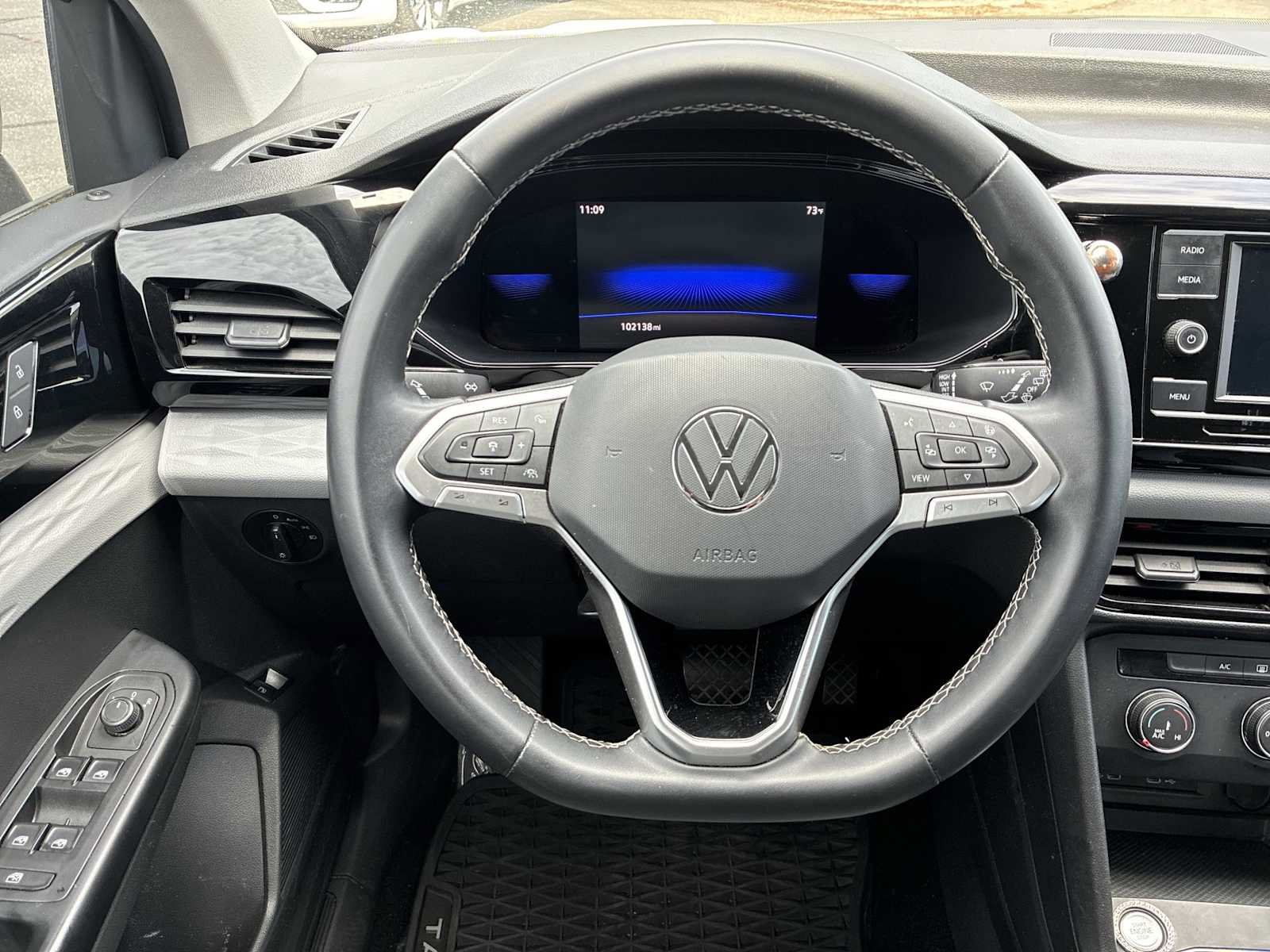 Used 2022 Volkswagen Taos S FWD image 11