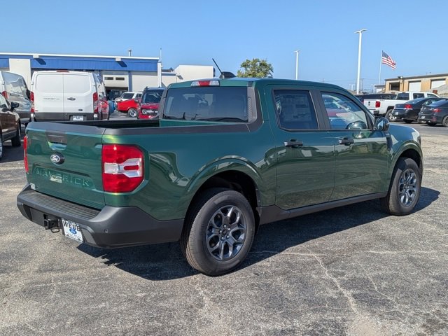 New 2025 Ford Maverick XLT w/ XLT Luxury Package image 8