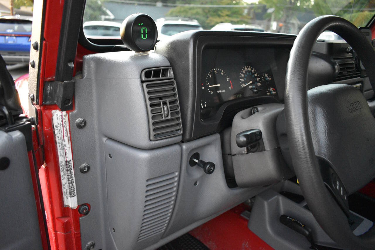 Used 1997 Jeep Wrangler Sport AWD/4WD image 17