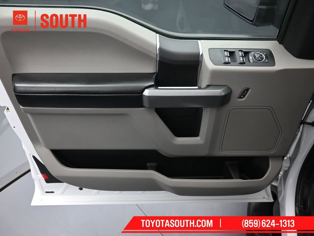 Used 2016 Ford F150 XLT w/ Trailer Tow Package image 19