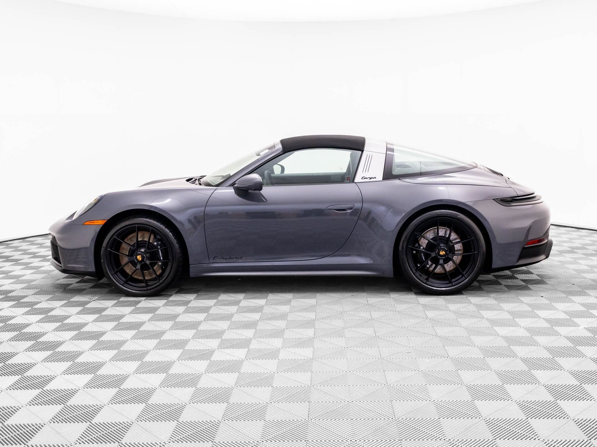 Used 2026 Porsche 911 Targa 4 GTS AWD/4WD video 2