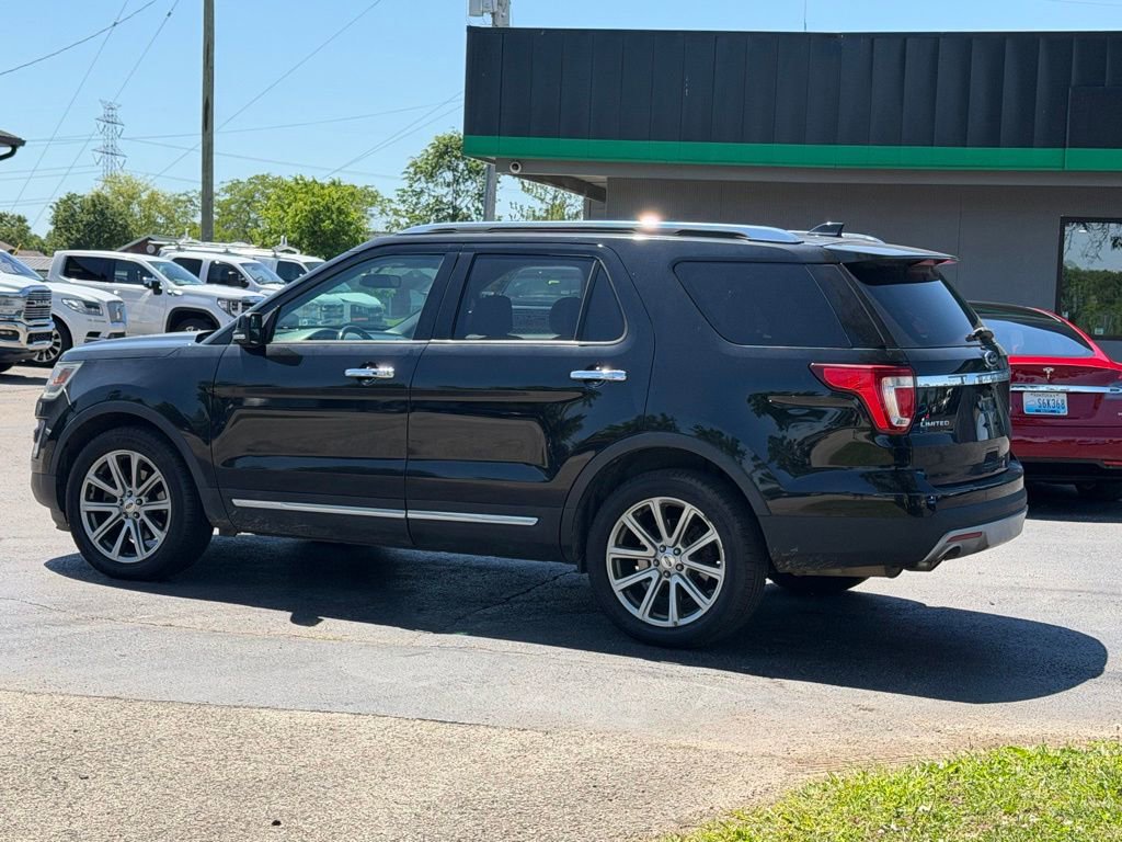 Used 2017 Ford Explorer Limited AWD/4WD image 5