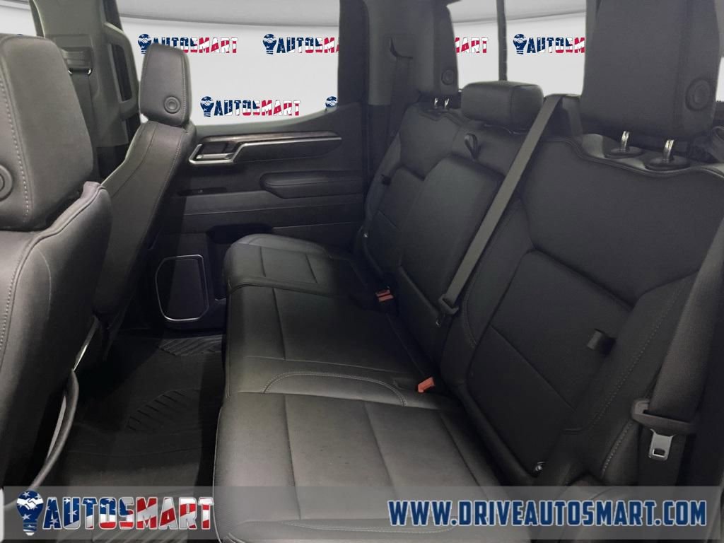 Used 2025 Chevrolet Silverado 1500 LTZ AWD/4WD image 12
