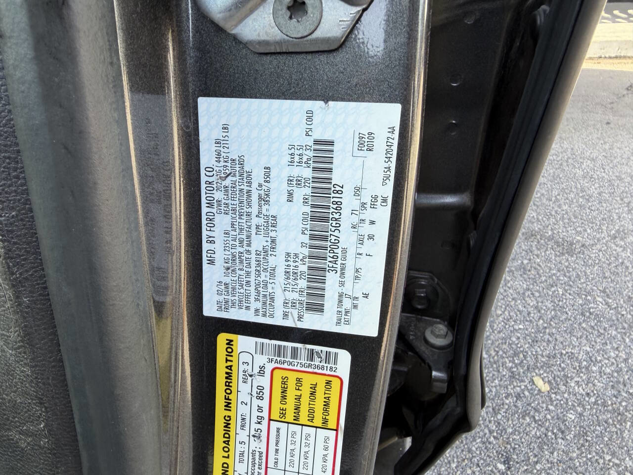 Used 2016 Ford Fusion S FWD image 10