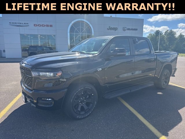 New 2026 RAM 1500 4x4 Crew Cab image 5