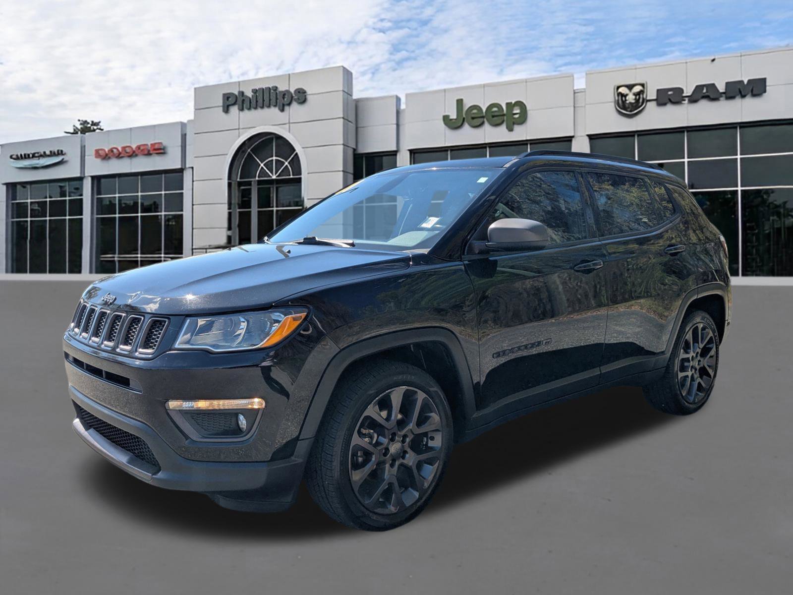 Certified 2021 Jeep Compass Latitude w/ Sun and Sound Group image 8