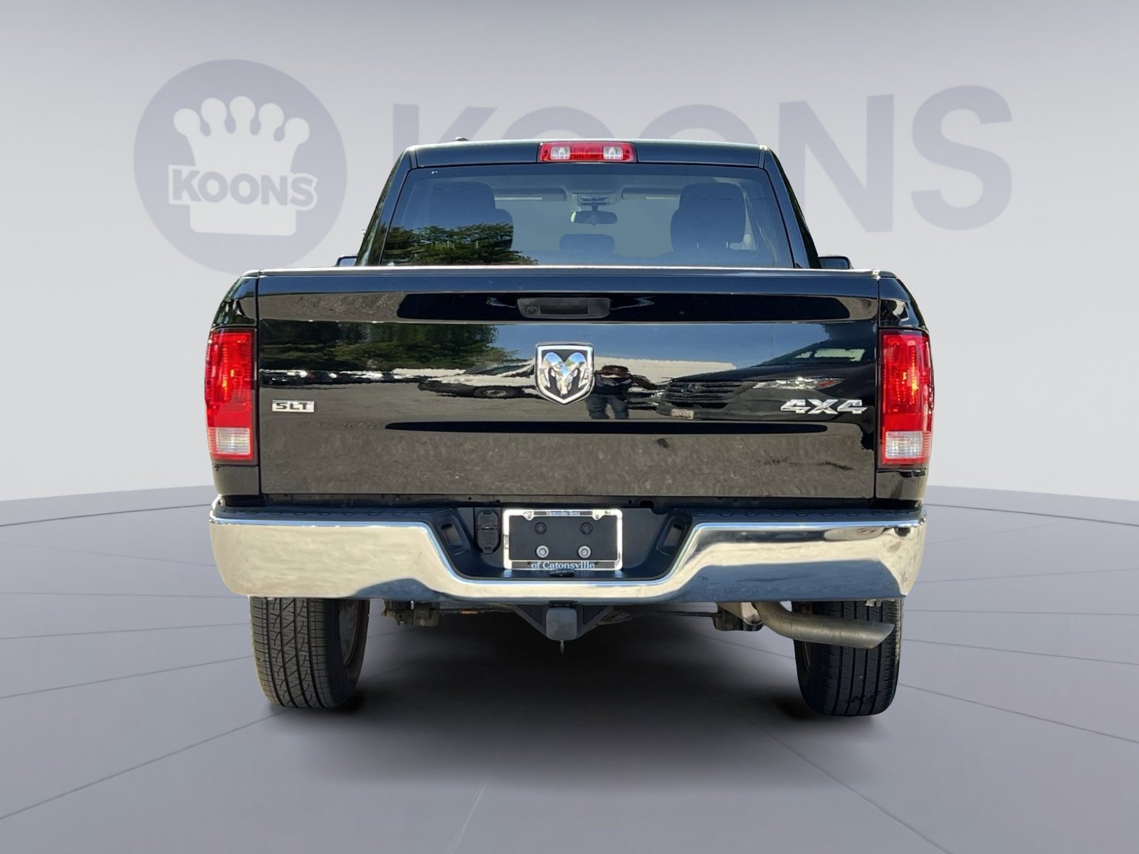 Used 2024 RAM 1500 Classic SLT AWD/4WD image 10