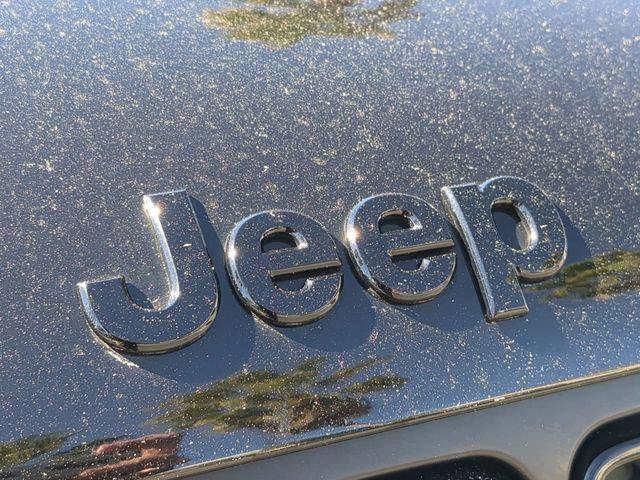 Certified 2022 Jeep Renegade Altitude image 13