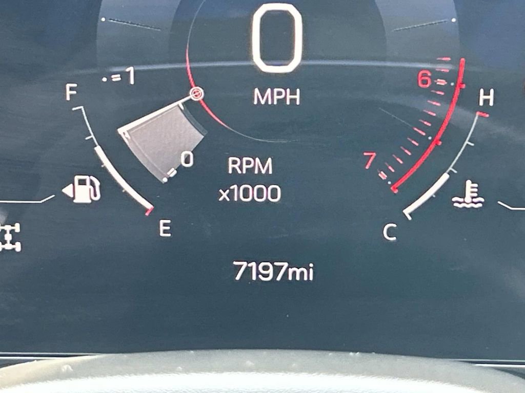 Used 2026 GMC Yukon AT4 w/ LPO, Floor Liner Package image 39