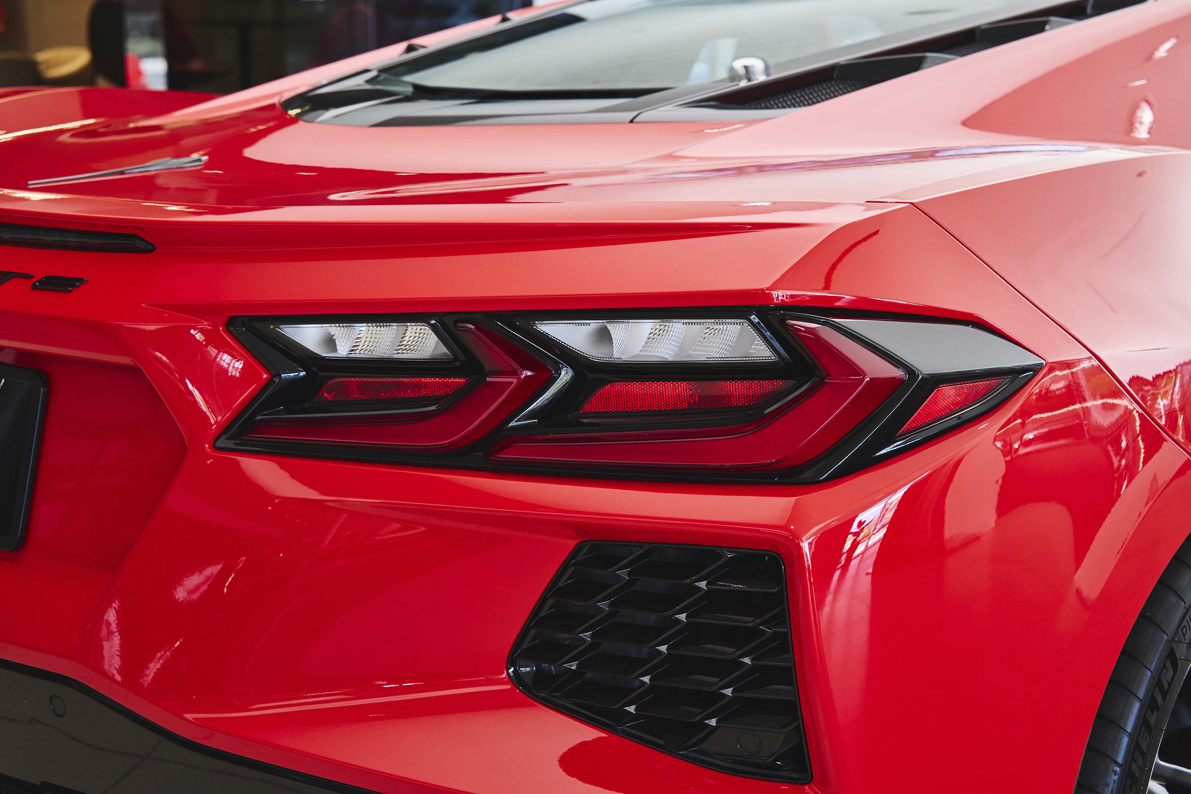 Used 2021 Chevrolet Corvette Stingray Preferred Cpe w/ 2LT image 41