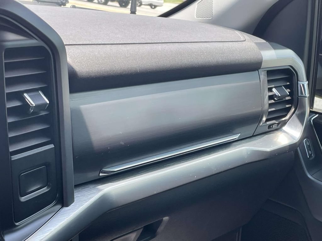 Used 2021 Ford F150 Lariat AWD/4WD image 29