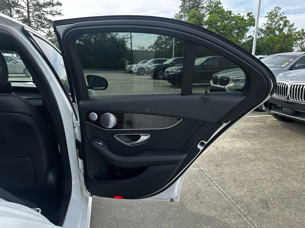 Used 2020 Mercedes-Benz C 300 4MATIC Sedan image 27