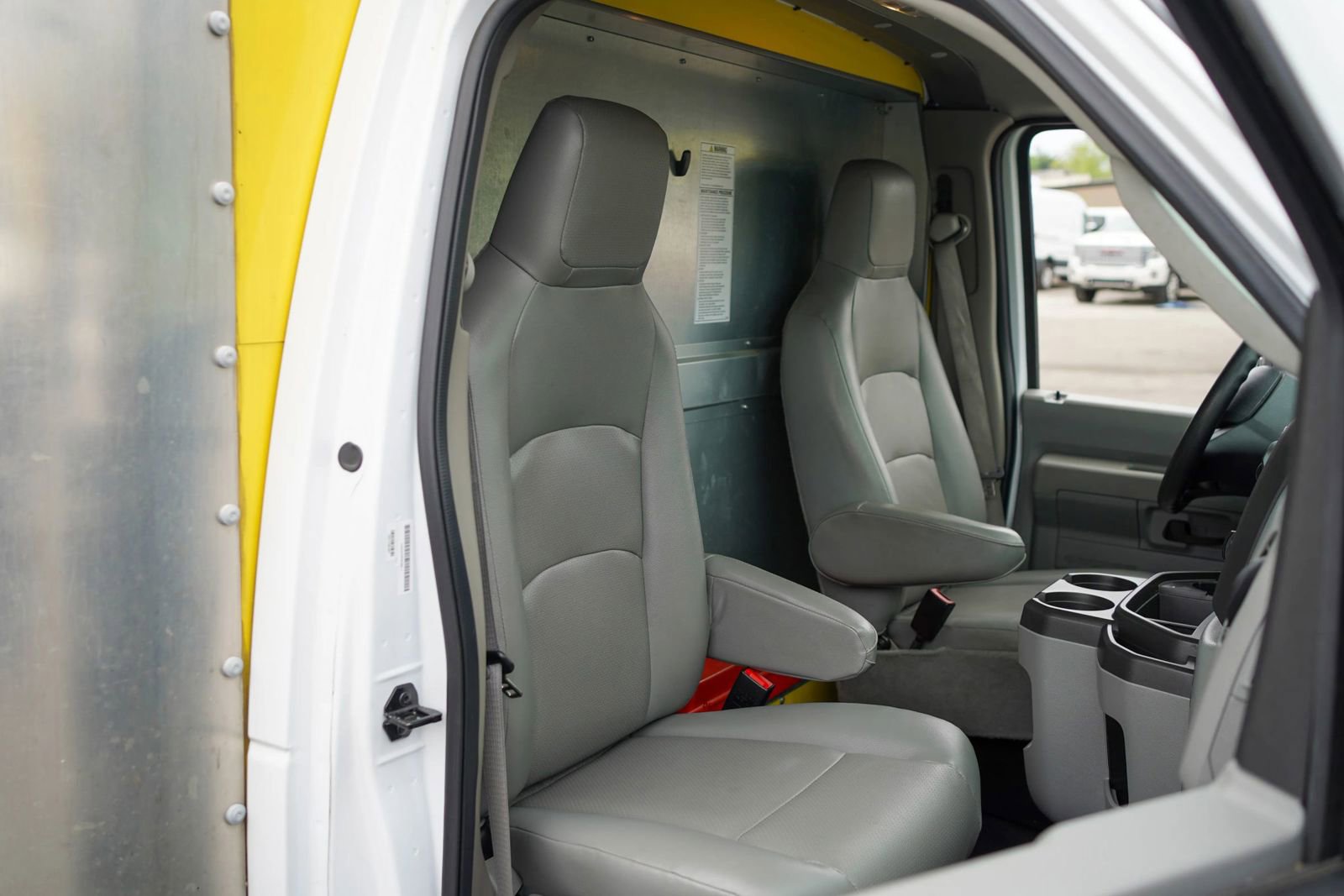 Used 2024 Ford E-350 and Econoline 350 Super Duty w/ Driver's Safety Package RWD image 24