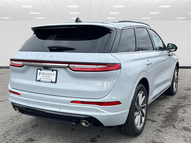 New 2025 Lincoln Corsair Grand Touring image 3