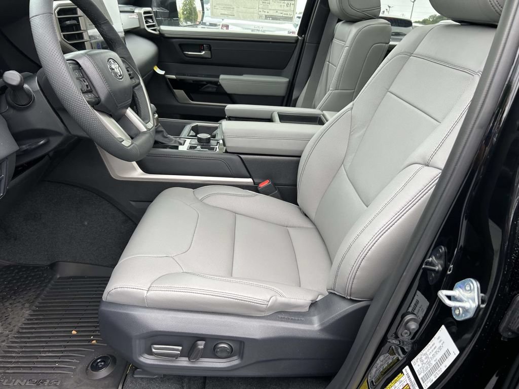 New 2026 Toyota Tundra Limited AWD/4WD image 17