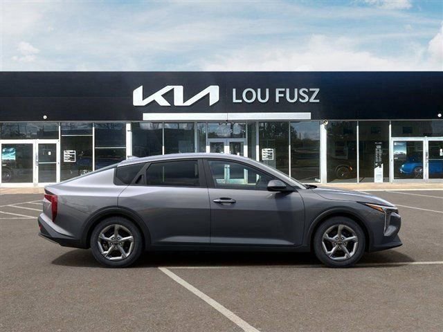 New 2026 Kia K4 FWD image 7