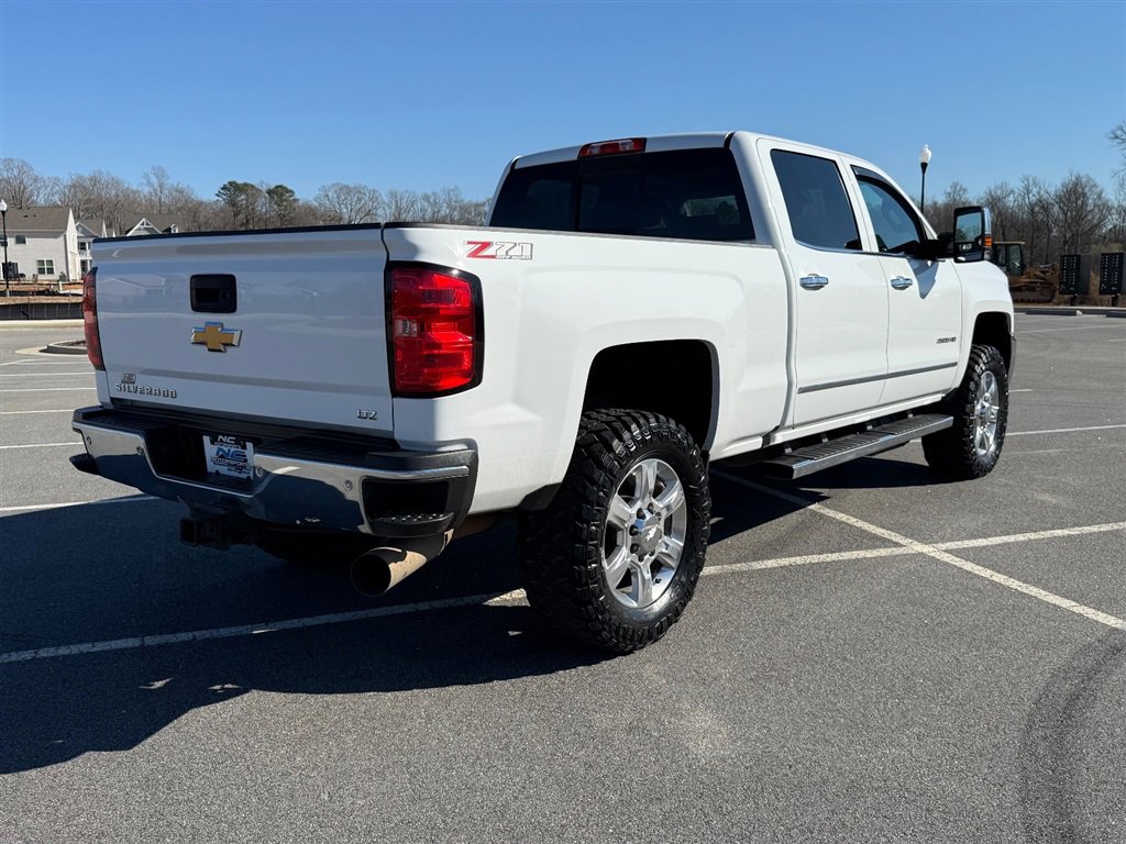 Used 2018 Chevrolet Silverado 2500 LTZ w/ Duramax Plus Package image 5