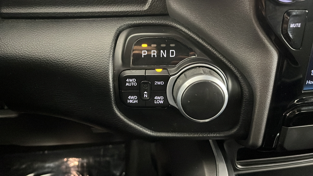 Used 2022 RAM 1500 Big Horn w/ Night Edition AWD/4WD image 21
