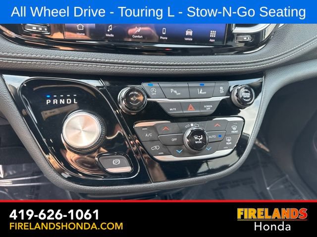 Used 2023 Chrysler Pacifica Touring-L w/ S Appearance Package AWD/4WD image 23