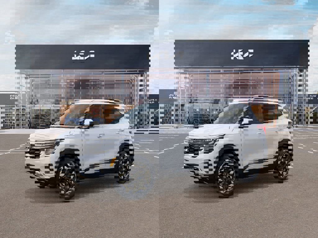 New 2026 Kia Seltos SX image 3