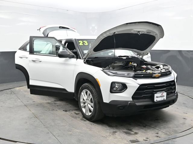 Used 2023 Chevrolet TrailBlazer LS AWD/4WD image 52