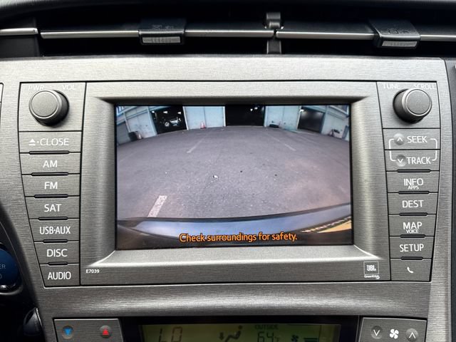Used 2014 Toyota Prius Four w/ Solar Roof Package FWD image 15
