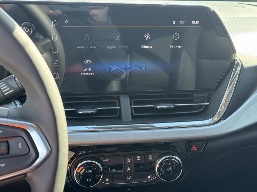 New 2026 Chevrolet Trax LT w/ Sunroof Package image 26